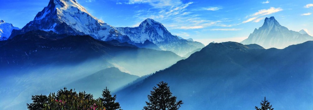 The Annapurna Circuit - Lodge-Based Trekking Adventure
