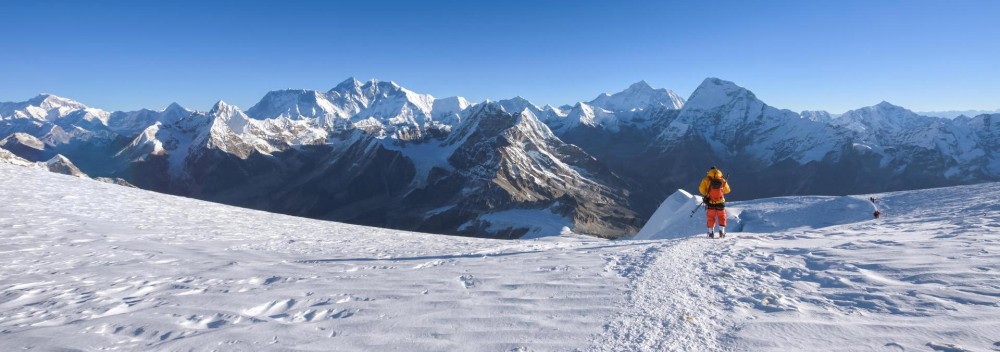 Mera Peak, 6461m - Moderate Difficulty High Mountain Tour