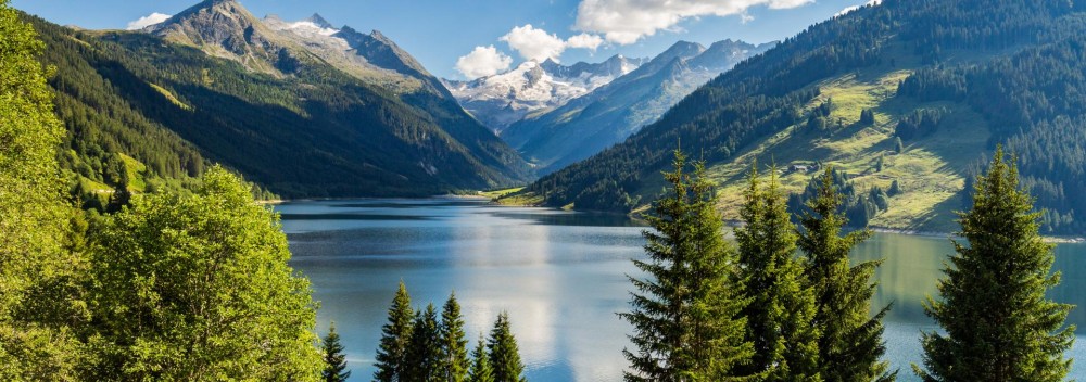 Zillertal's Berliner Höhenweg: Stage 1 Featuring Hochfeiler