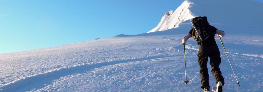 Paradise for 3000m Ski Tours Around the Jenatsch Hut
